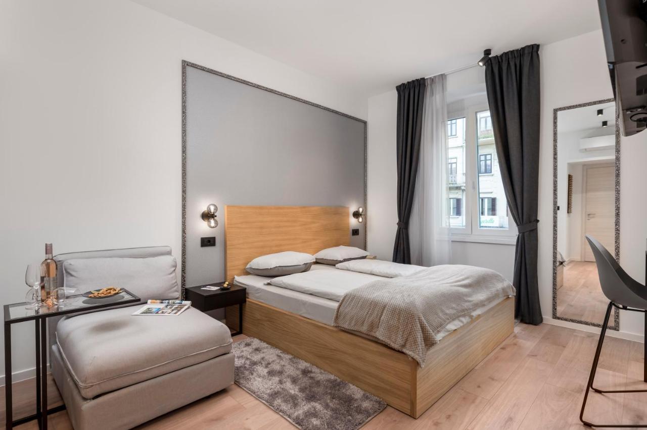 Deluxe Apartments "In The Center" Rijeka Exterior foto