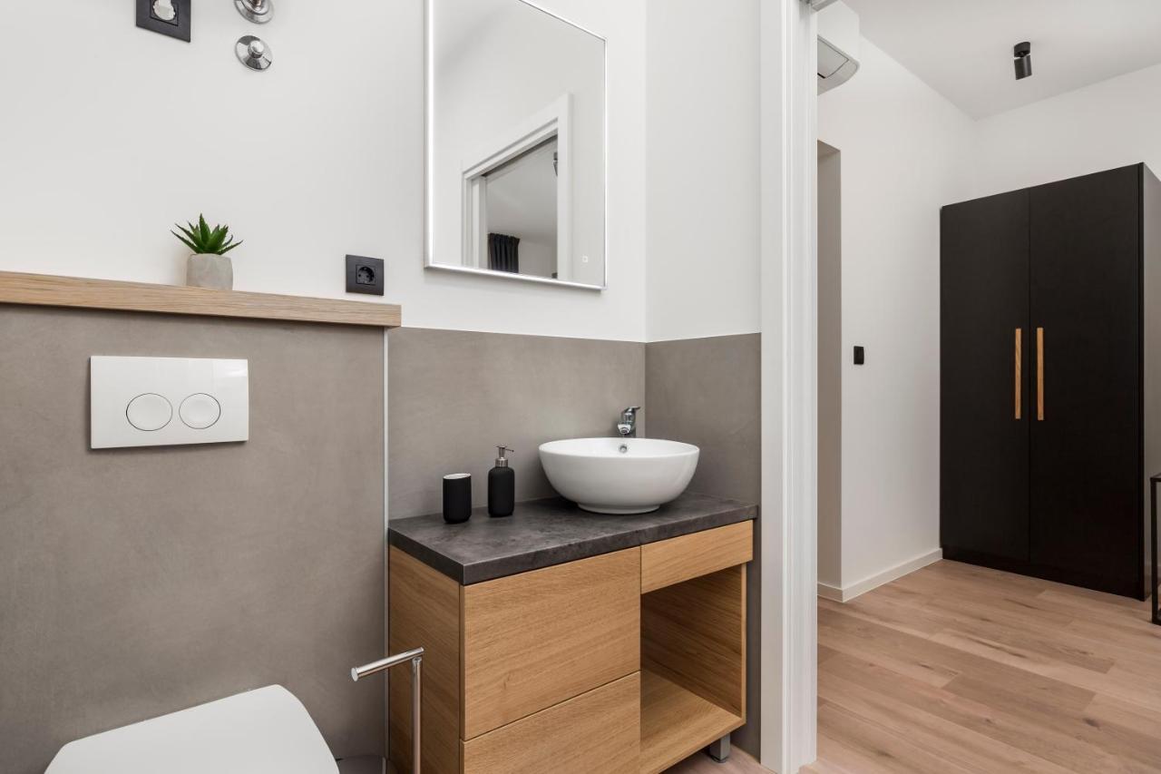 Deluxe Apartments "In The Center" Rijeka Exterior foto